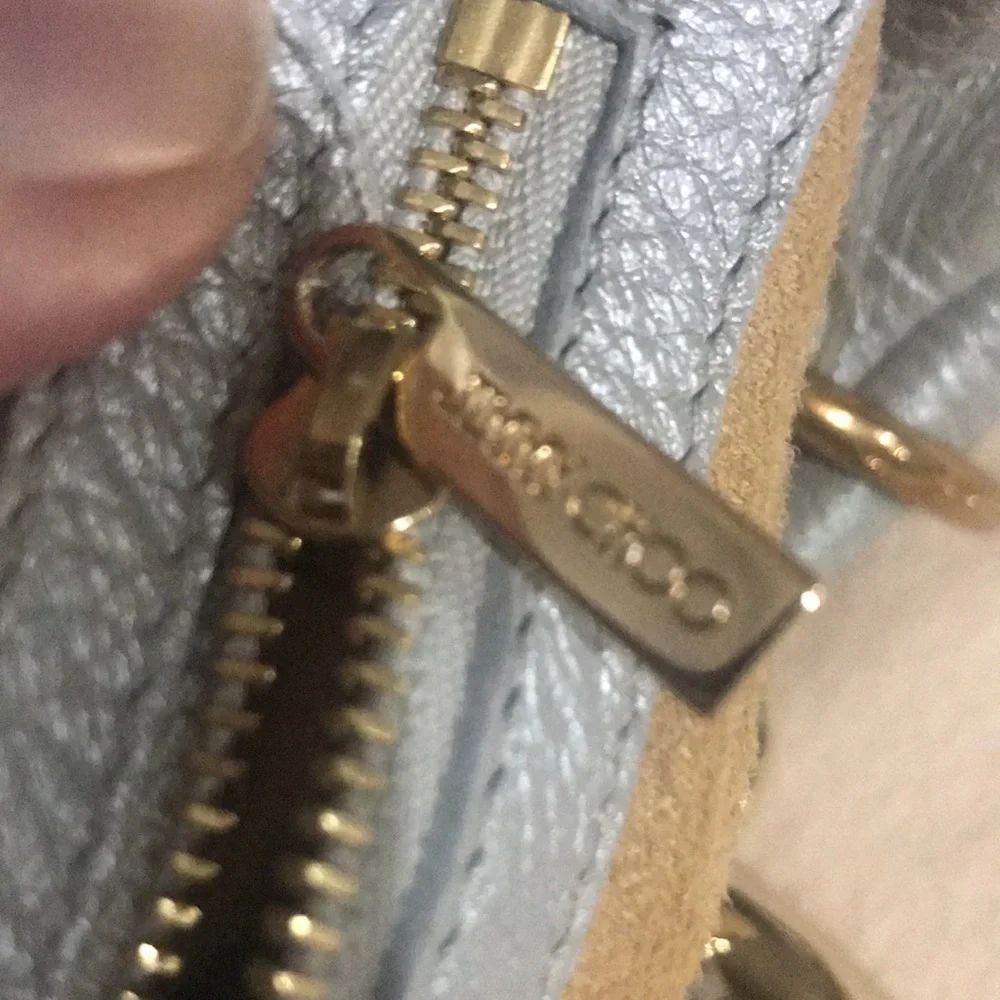 🎉HP 🎉 💖 Jimmy Choo Grained Leather Shoulder Bag